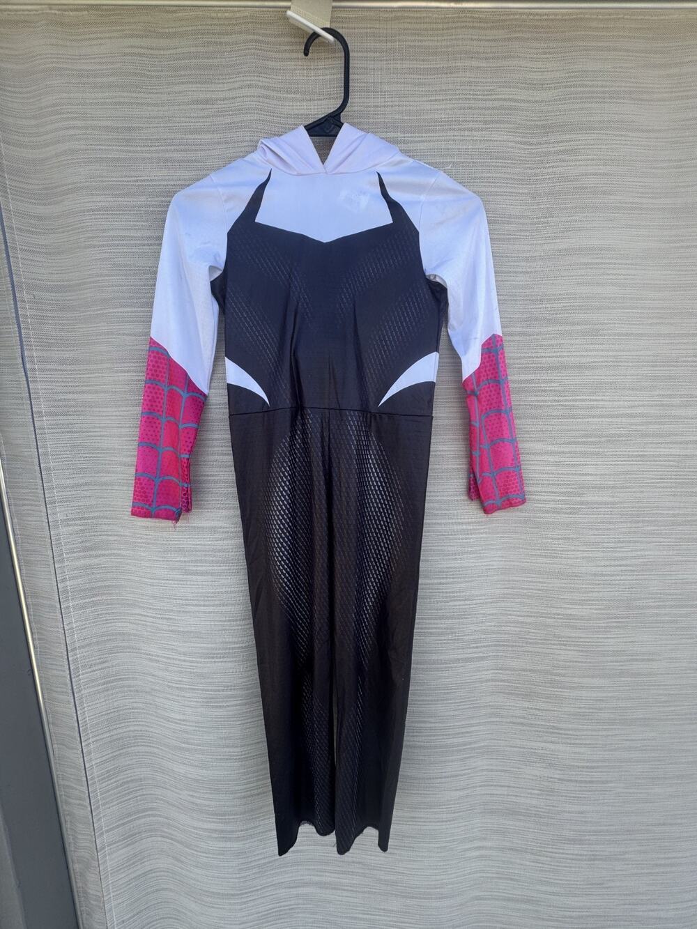 Used-Spider-Man: Across the Spider-Verse Spider-Gwen Kids Costume L 10-12